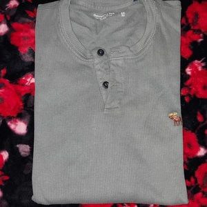 Abercrombie and Fitch Henley Long sleeve size XXL NWT
